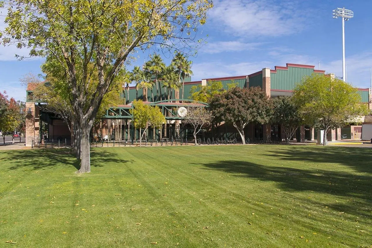 145 Fully Furnished 1Br Suite-Pet Friendly Scottsdale
