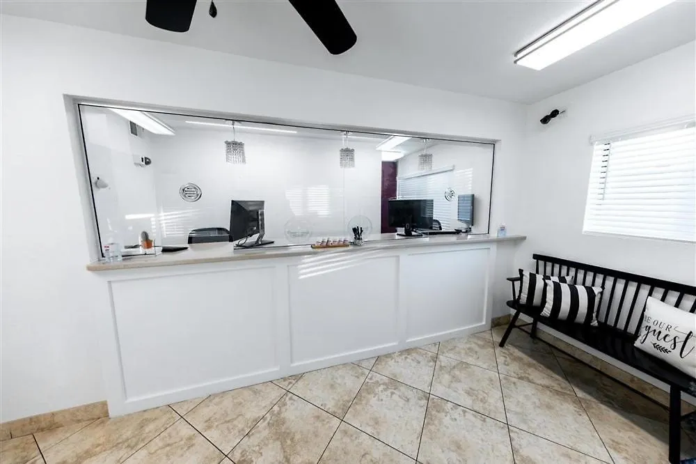 Apartment 145 Fully Furnished 1Br Suite-Pet Friendly Scottsdale